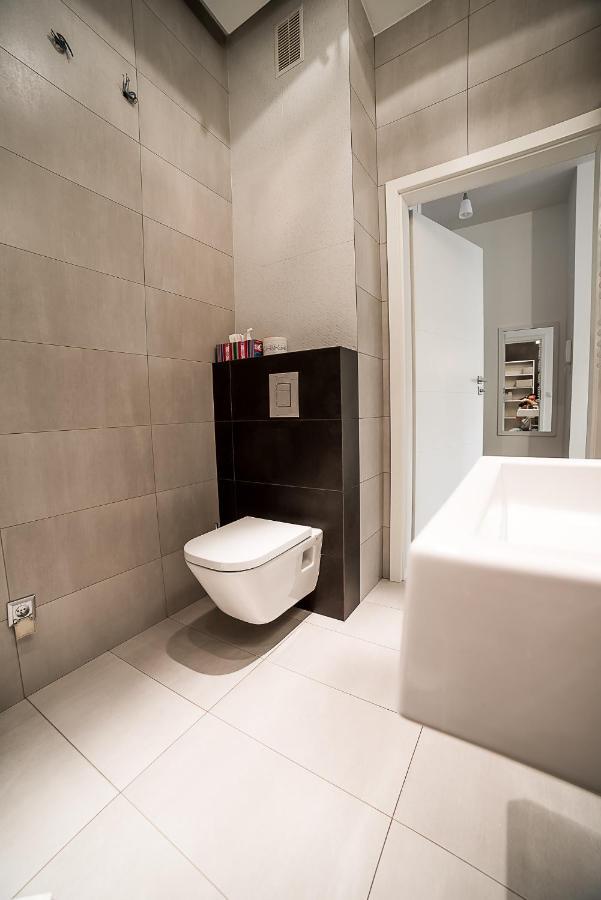 Lost In Krakow Mostowa Apartment Bagian luar foto