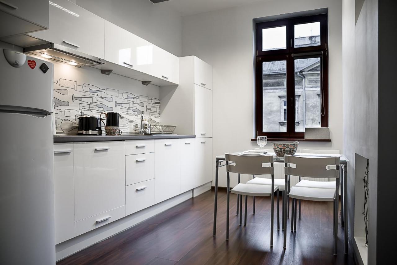 Lost In Krakow Mostowa Apartment Bagian luar foto
