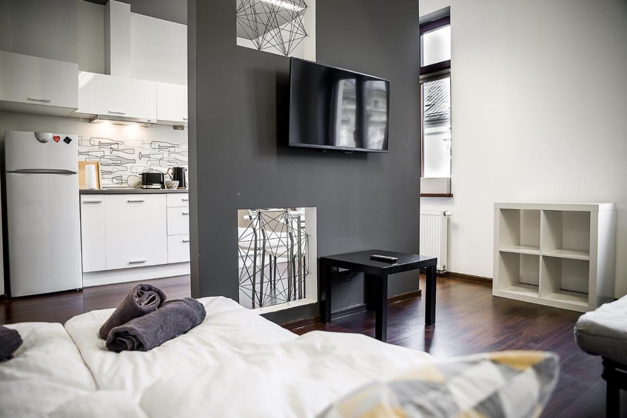 Lost In Krakow Mostowa Apartment Bagian luar foto