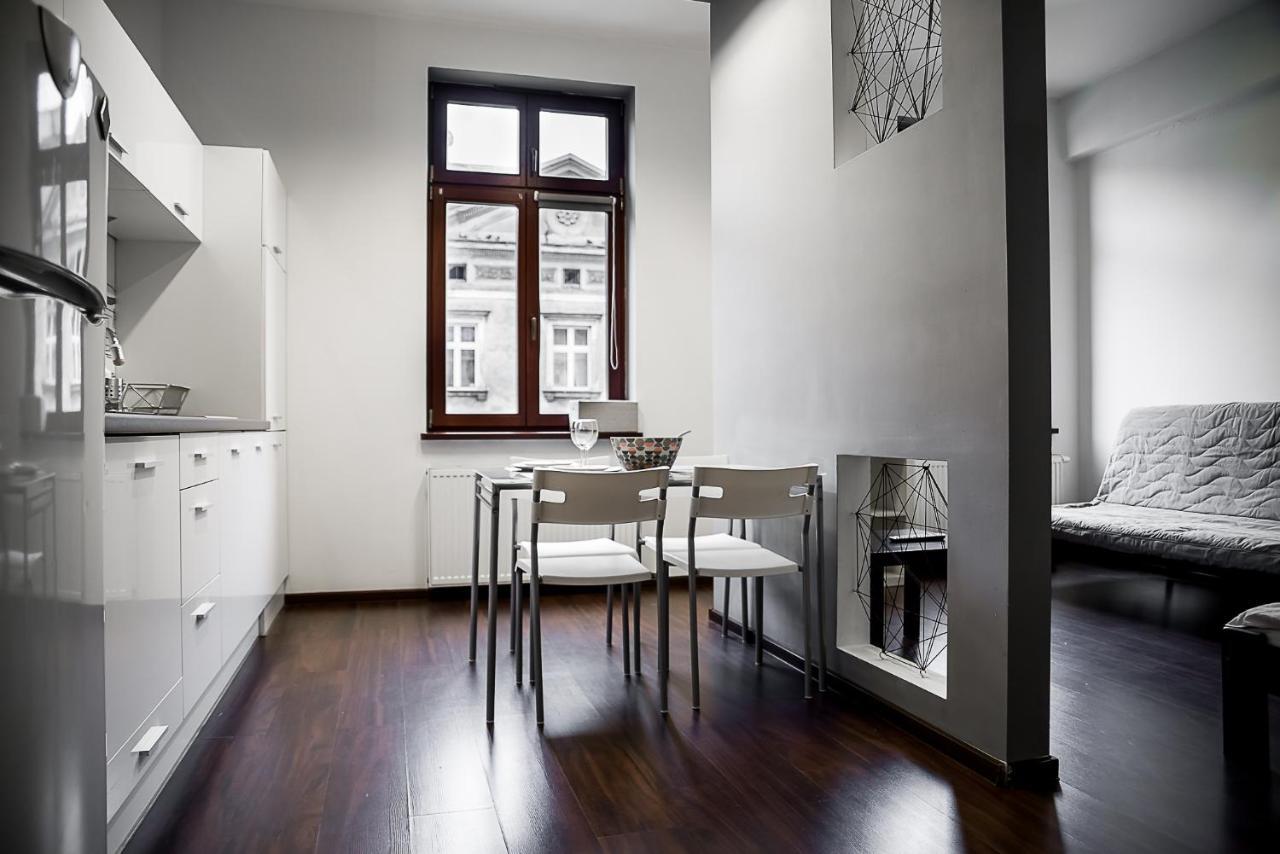 Lost In Krakow Mostowa Apartment Bagian luar foto